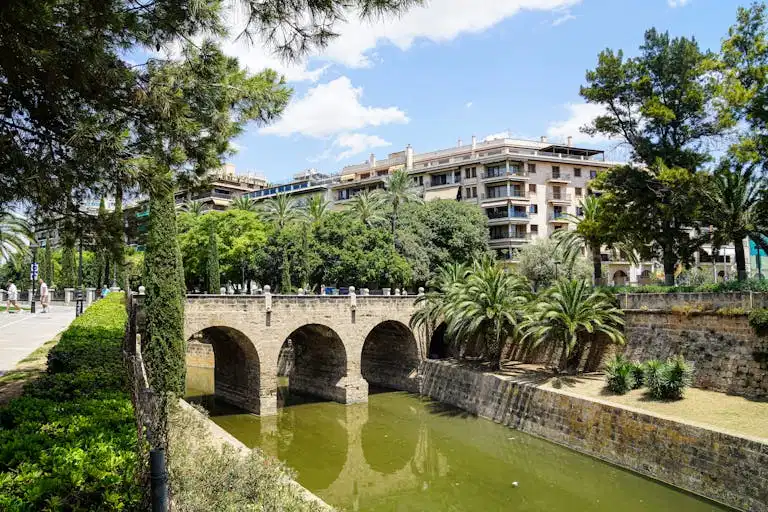 Combien de Temps pour Visiter Palma de Majorque ? Notre Guide Pratique